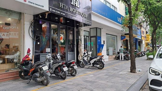 Mặt phố Lò Đúc - Tòa VP 120m2 x 8 tầng - MT 6m - 3 mặt thoáng - 82 tỷ