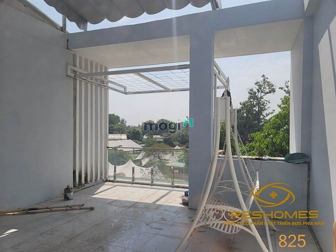 Cho thuê nhà 1 trệt 2 lầu mặt tiền đường N1 khu dân cư D2D, Biên Hòa