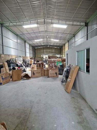 Bán kho Q9 mt Nguyễn Duy Trinh dt 411 ngang 10m Giá 15 tỷ