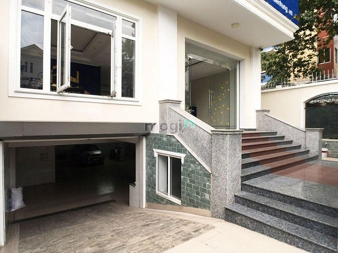 Cho thuê mặt bằng 80m2 có hầm đường Nguyễn Hoàng, p. An Phú