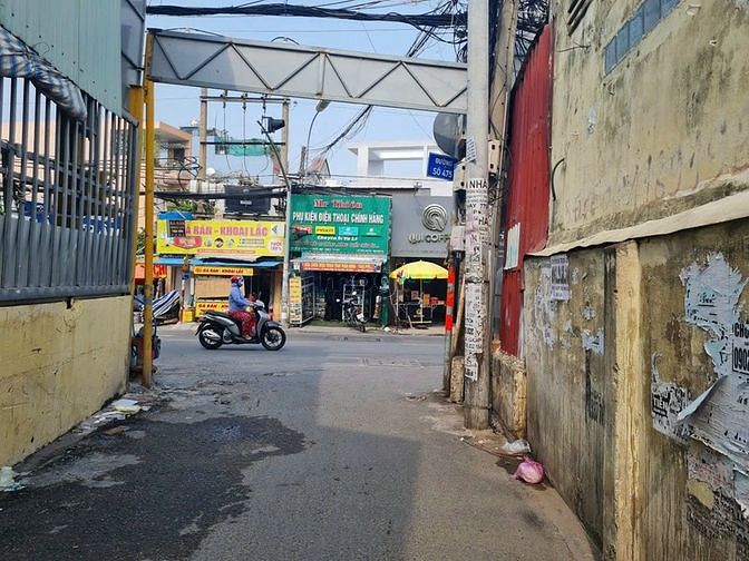 bán nhà trọ mặt tiền đường 475 Đỗ Xuân Hợp , PLB , Q9 - DT: 132m2