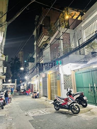 Nhà PHẠM VĂN HAI Đường oto thông F3 Tân 4 tầng 5PN,