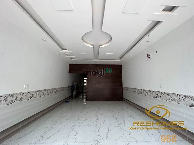 Mặt bằng đẹp cho văn phòng, công ty đường N1, phường Thống Nhất, BH