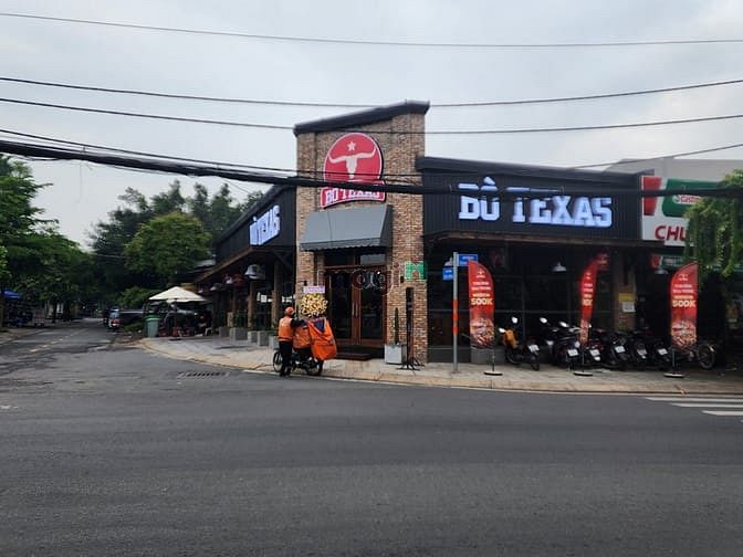 GẤP 130 tỷ! Bán góc 2 MT Đ. Đặng Văn Bi + Hoà Bình, TP. Thủ Đức