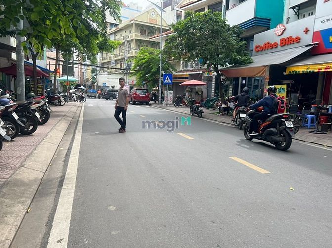 Bán nhà C4 MT Ngô Đức Kế - Phan Văn Trị_P12_BT 5,5x30_GPXD cao tầng