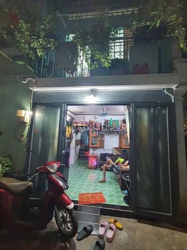 Bán nhà Hương Lộ 2, cách bốn xã 50M, 57m2, nở hậu, ngang 4.5m, hơn 3t