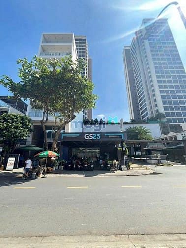 Cơ hội đầu tư. Bán nhà MT Quốc Hương, P Thảo Điền TP Thủ Đức, DT 8,8 x