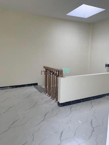 Bán nhanh nhà ngõ Nguyễn Công Trứ, giá 6.5 tỷ, 55m2x4Tầng