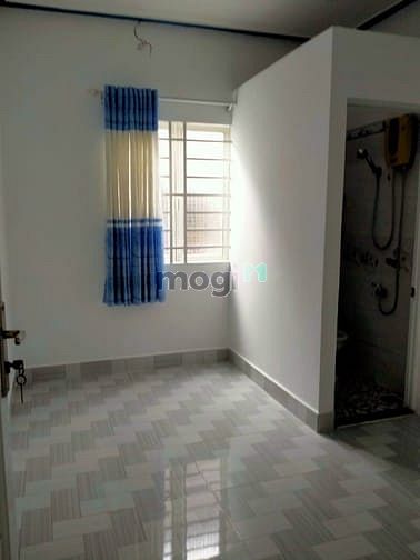 Cần tiền gấp bán nhà Lê Hồng Phong, Quận 10, 70m2/978 triệu