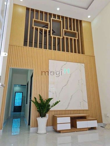 Chủ cần tiền bán gấp nhà đ.Thích quảng đức ,P5,phú nhuận,Dt:120m2 ,SHR