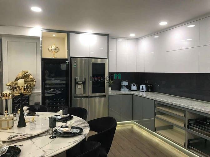 Bán biệt thự khu K300, P.12, Q. Tân Bình. DT: 7x30m. Giá: 39,8 tỷ tl
