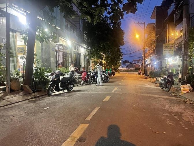 Tân kỳ Tân quý 5m x 12m đường 10m thông chỉ 5.5 tỷ