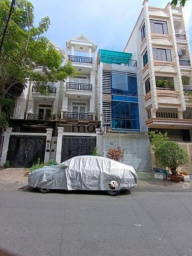 Hoàng Hoa Thám 2MT trước & sau! (4,2x20m) vuông vức - hẻm xe hơi liền