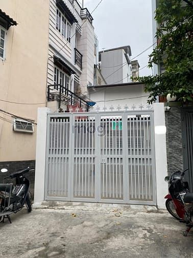 Bán nhà dt: 83m2 HXH 10m đường Nguyễn Văn Đừng Phường 6 Quận:5