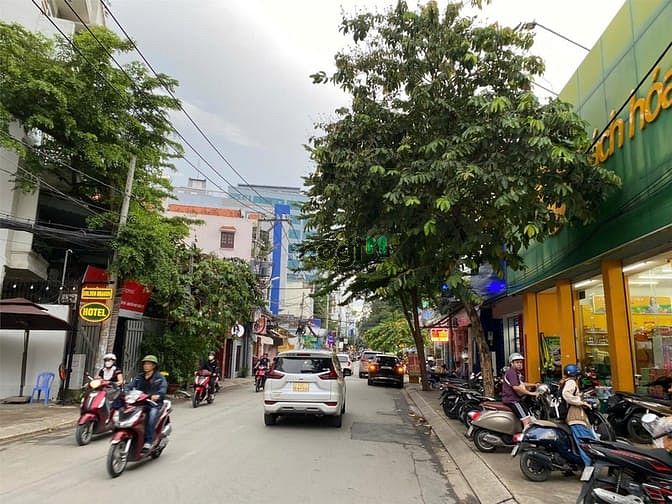 ***Bán nhà mặt tiền góc Cửu Long Tân Bình 180 triệu/m2; 5,5*24; 3 tầng