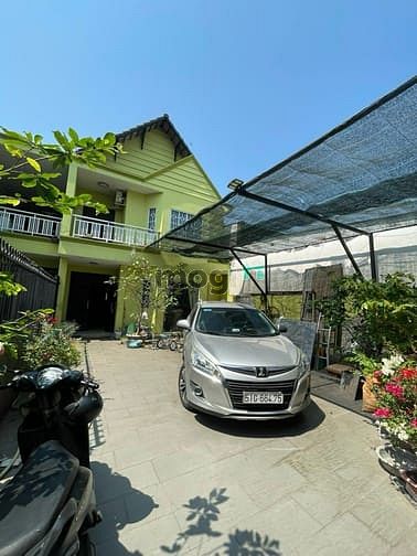 Chủ gấp bán - biệt thự nhà phố - gần 300m2, ngang 10m, 2 tầng - ngay
