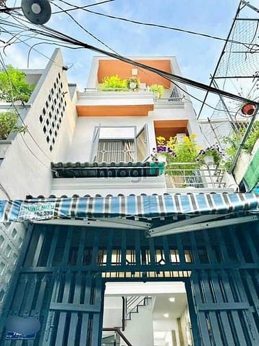 Bán nhà Hẻm 2.5m Quang Trung, P8, GV, 3.3 x 12m, 3 tầng, giá: 4 tỷ