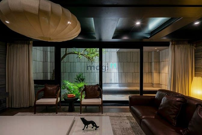 Bán nhà MT Bàu Cát Đôi Nguyễn Hồng Đào, Tân Bình, 8x18m, 4 lầu