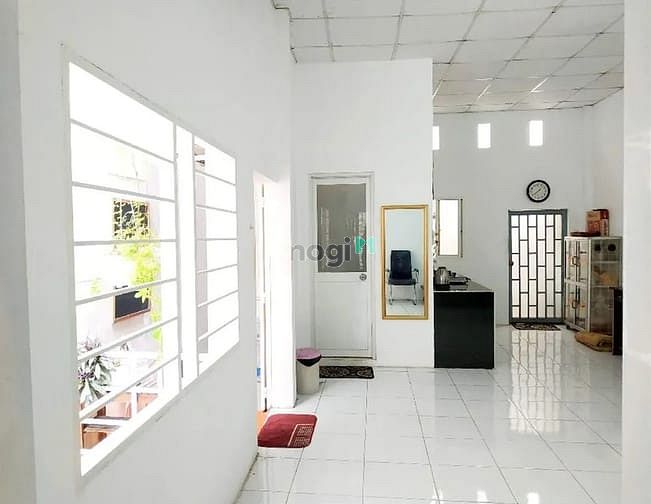 HẺM KINH DOANH- mặt tiền chính- thông số vàng 5x16,12 tỷ8 thương lượng