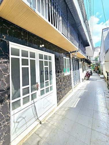 Nhà đẹp trệt lầu giao sổ chính ở Phạm Hữu Lầu Phước Kiển Nhà Bè