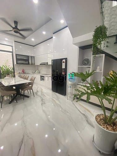 Biệt Thự Trung Tâm Bình Thạnh, 60m2(4x15) - 4 Tầng, HXH, Giá Rất Mềm