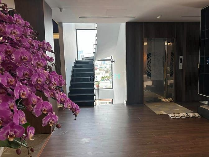 Bán nhà dòng tiền Quan Nhân, 120m2, 9 tầng, mt 9m, 20 phòng, 45 tỷ