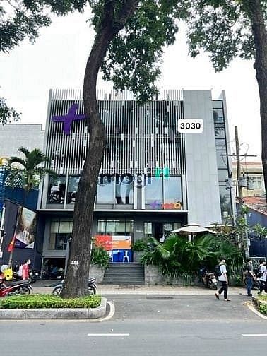 Cho Thuê nhà 6 tầng đường Pasteur, P. Võ Thị sáu, Q. 3. Giá: 250 triệu