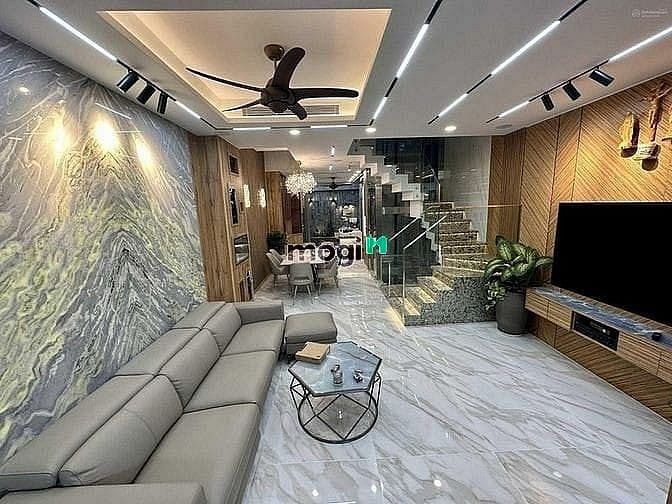 Lâu lâu xuất hiện nhà ngang 5m chỉ 12,5 tỷ đường lớn TP Thảo Điền