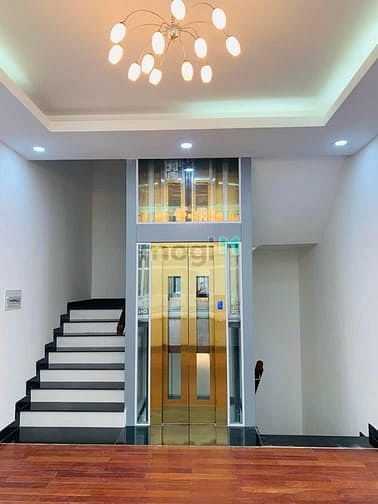 Bán biệt thư giá tốt KDC Him Lam Quận 7- DT 10X20M, Hầm trệt 3 tầng