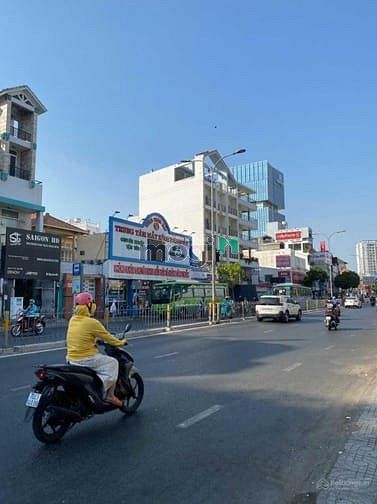 Bán nhà MT Ngô Đức Kế, P. Bến Nghé Quận 1 ngang 12m dài 15m Giá 120 tỷ