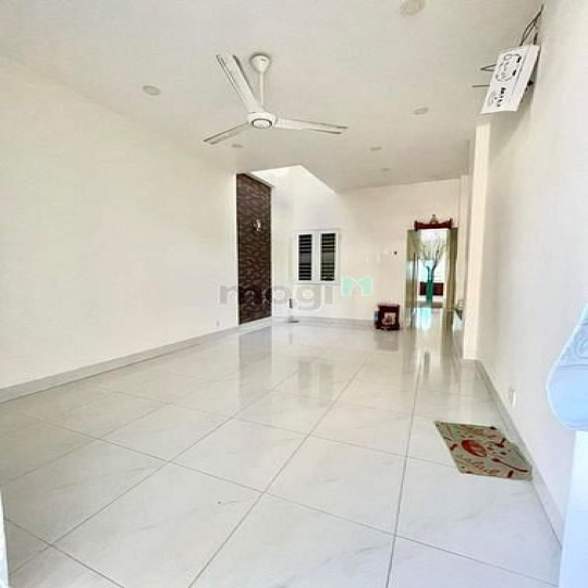 Nhà bán!!!  Chính chủ Nhà phường 3 thành phố Tây Ninh  Ngã tư đường Tr