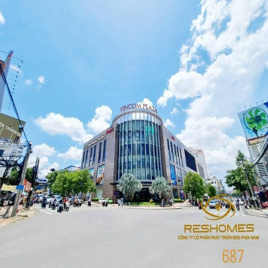 BÁN BIỆT THỰ SHOPHOUSE NGAY Vincom Tân Mai 225m2 ngang 10m giá 26,5 tỷ