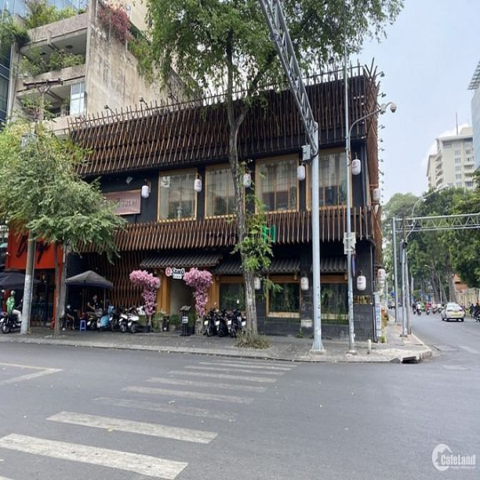 NGANG 18M - Cho Thuê Nhà Góc 2 MT Hai Bà Trưng, Quận 1, chỉ 110tr/th