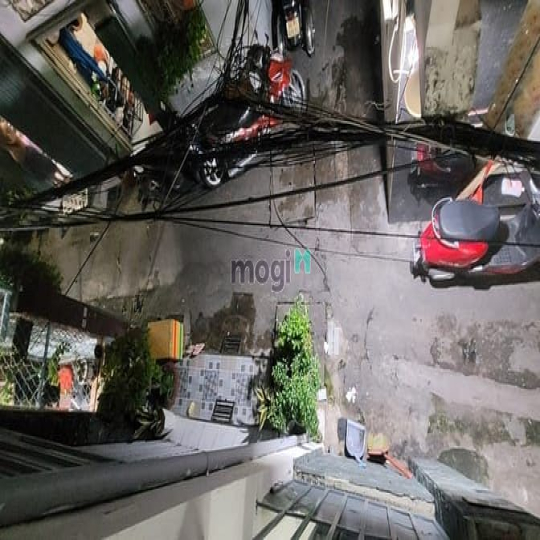 134, nhỉnh 5tỷ 62m2 nở hậu, 3pn kế HXH, thông Bán nhà Quận 3 Lê Văn Sỹ