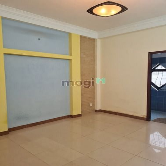 Sư vạn hạnh, ngang 7, 1 trệt 4 lầu, quận 10, cần bán gấp, đường nội bộ