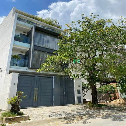 Bán Biệt Thự Nguyễn Hoàng An Phú DT 140m2 giá 36 tỷ SHR alo em Nhi ạ
