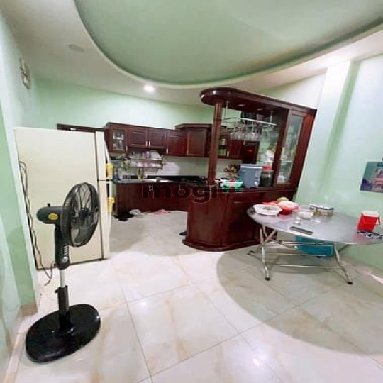 Xe hơi 7 Chỗ Ngủ nhà, Lê Quang Định Bình Thạnh, 5 Tầng 70m2 chỉ 7.x tỷ