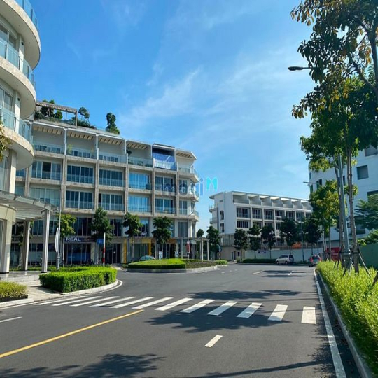 Bán SHOPHOUSE Sarina SALA, 8.3x9.2m, đang có HĐ Thuê 2300$/tháng