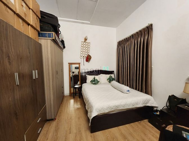 CÓ SANG NHƯỢNG nội thất nhà hàng. Dt 132m2 1 trệt 1 lầu. Giá thuê 24tr