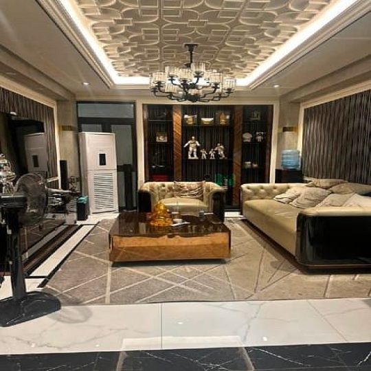 Bán nhà mới 3 tầng 4x15m hẻm oto thông thoáng Nguyễn Trãi trung tâm Q5