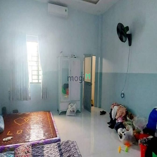 HÀNG NGỢP - CỘNG HÒA THÔNG TRƯỜNG CHINH, 4m x 19m, nhà đẹp 2 tầng BTCT