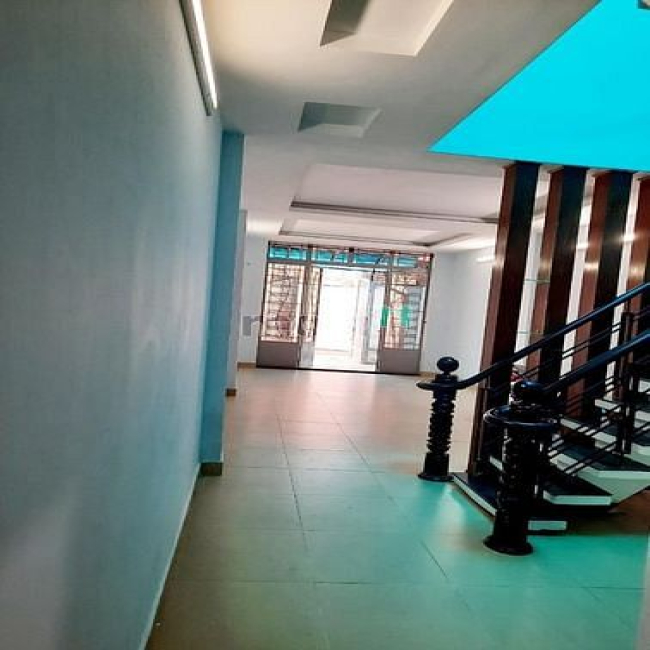 OTO ĐẬU CỬA- Nhà chính chủ- 80M2- 2  TẦNG- 100 TRIỆU/M2- GIÁ 8.7 tỷ