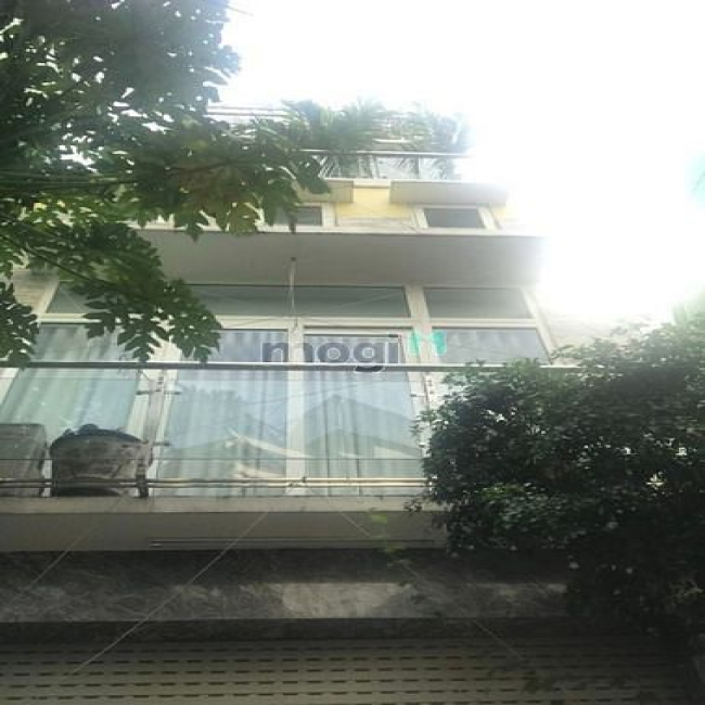 Cách MẶT TIỀN 30M - xe hơi ngủ trong nhà, 4.5x12m, 4 tầng 13 tỷ