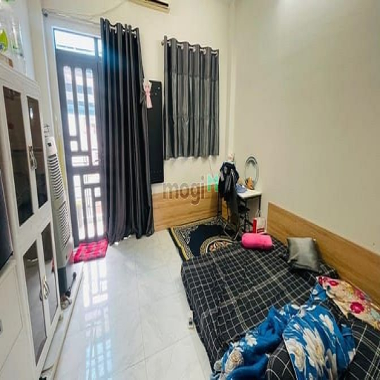 Nhà 4 Tầng 30m2, Ngang 4m, sát Khu D2 P25 Bình Thạnh, chỉ 4.x tỷ