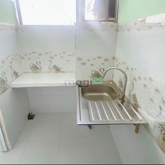 Phòng trọ giá rẻ đường cmt8 quận 10