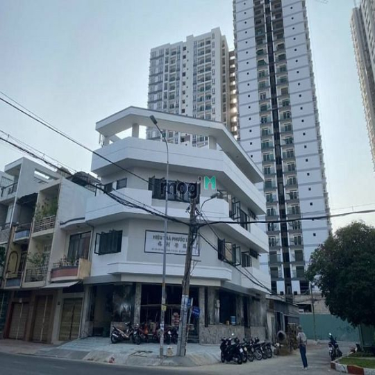 Cho thuê nhà 2 MT Trần Văn Kiểu Phường 10 Quận 6