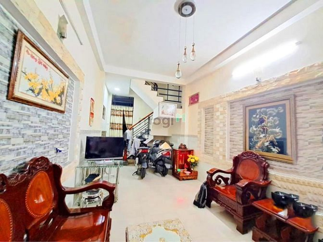 CHỢ Nguyễn Văn Trỗi, Lê Văn Sỹ DT 55M2 ,4 TẦNG ,4PN Chỉ 5,2 TỶ