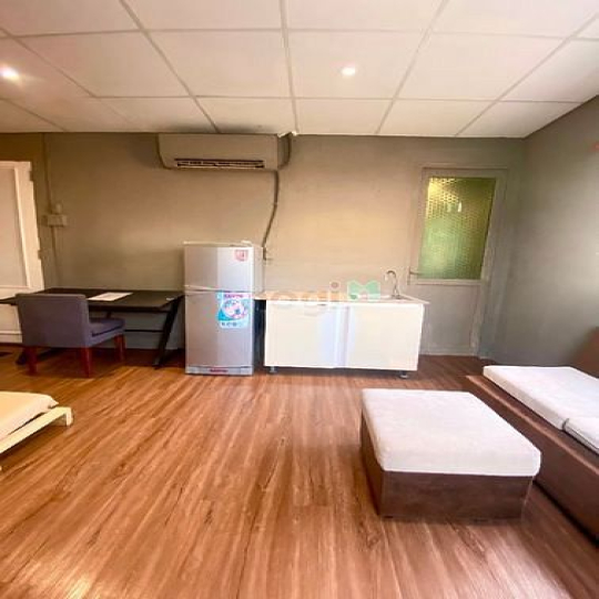 Căn hộ chính chủ tiện nghi giữa Quận 1 - Bình Thạnh