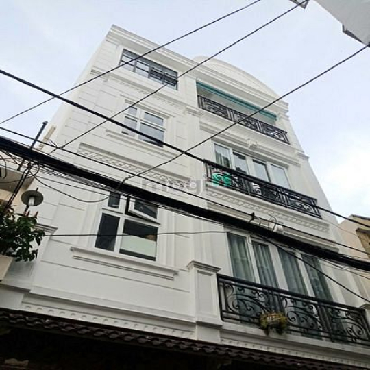 Cho thuê nhà 111E Hoa Lan, Phường 2, Quận Phú Nhuận.