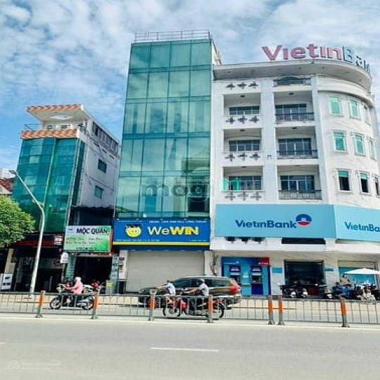 Bán nhanh giảm 7 tỷ, nhà mặt tiền đường Trương Định, Quận 3, 5 lầu
